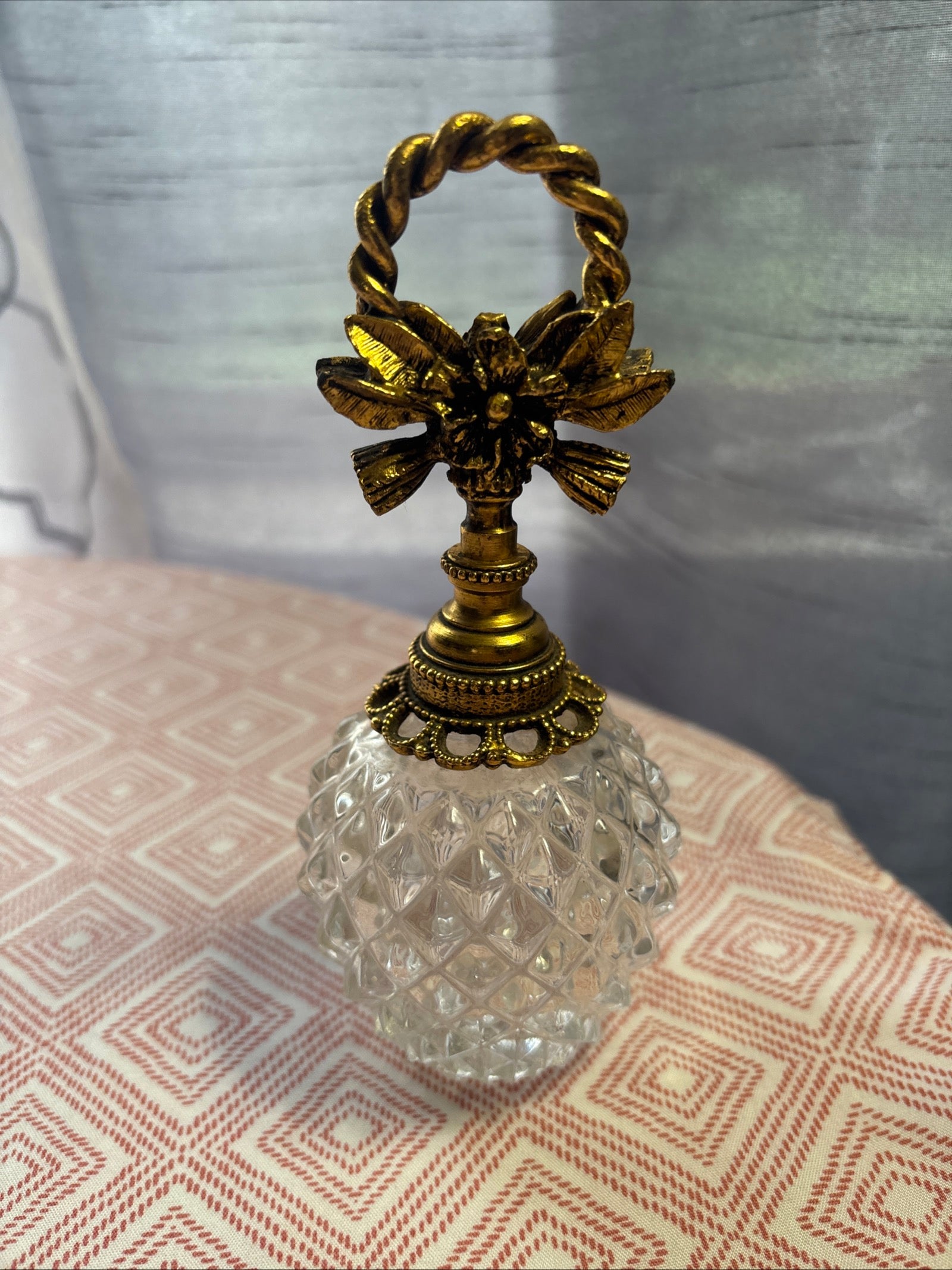 Vintage Matson Hollywood Regency Crystal Perfume bottle with glass dauber.